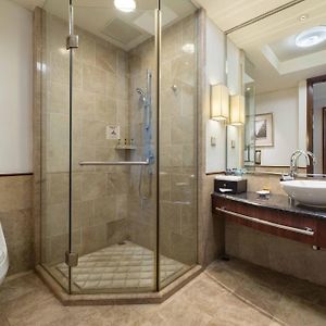Superior Twin Room Lake View